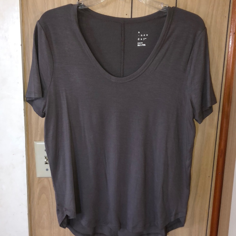 Short sleeve